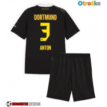 Otroške Nogometnih dresov Borussia Dortmund Waldemar Anton #3 Gostujoči 2026-27 Kratki rokavi (+ hlače)